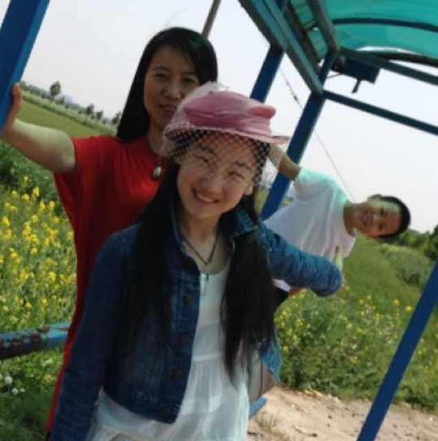 美千代和Ts牛仔家的英姐