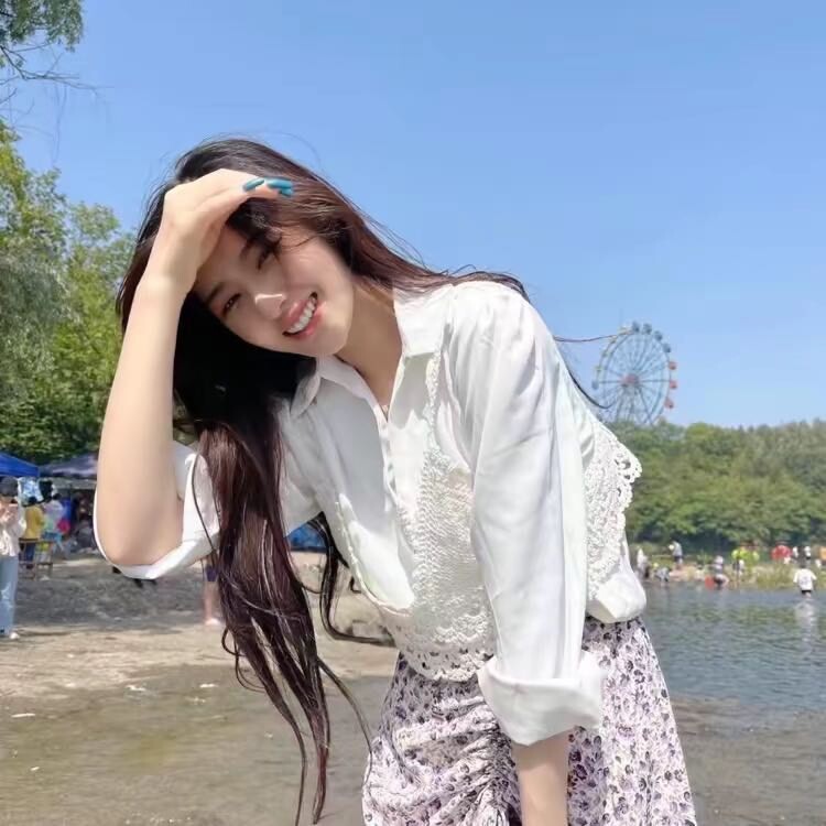 阿梓很可爱