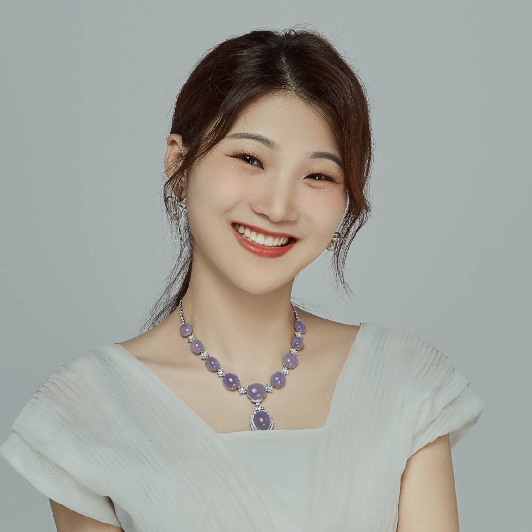 清卿翡翠老板娘