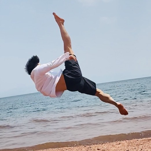 昆明空翻舞蹈毯功集训