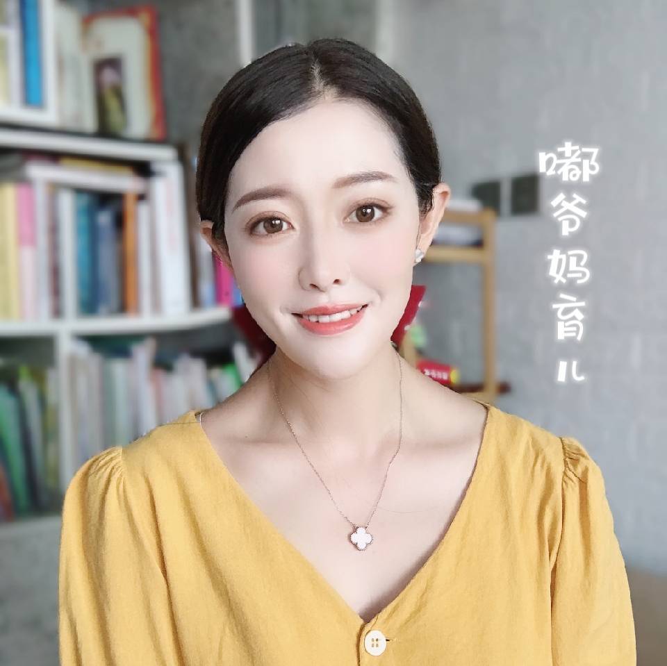 嘟爷妈育儿