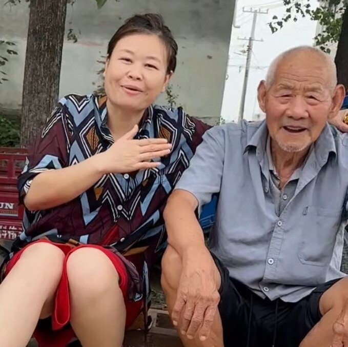 农村佳宝妈俊霞