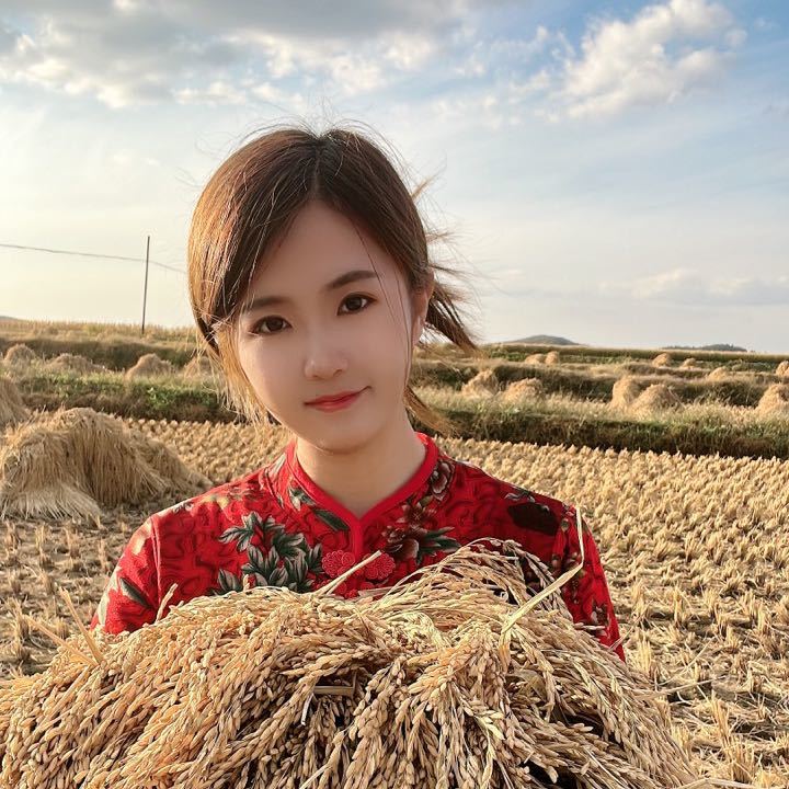 五常大米女孩