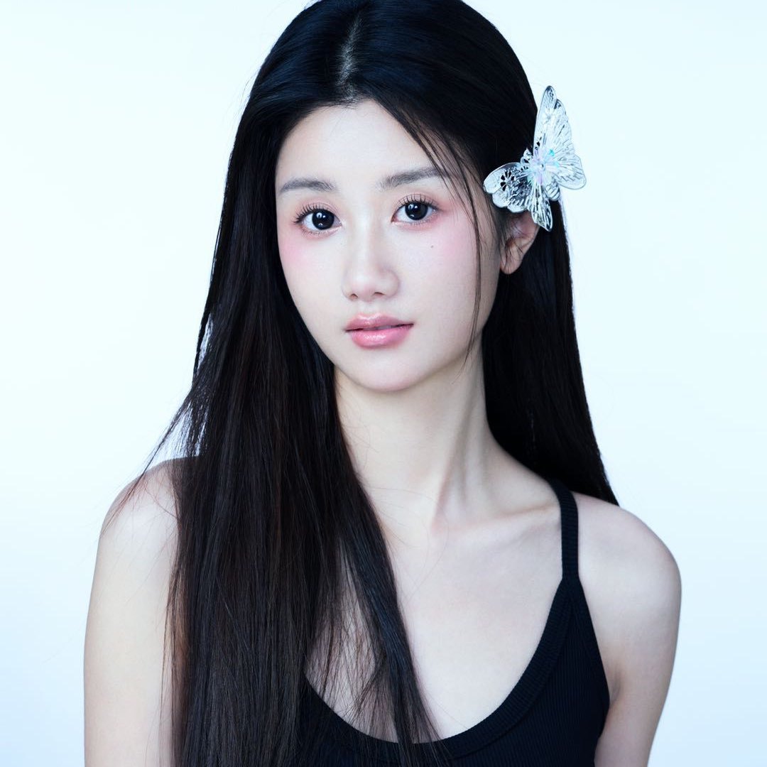 是小雅雅ya