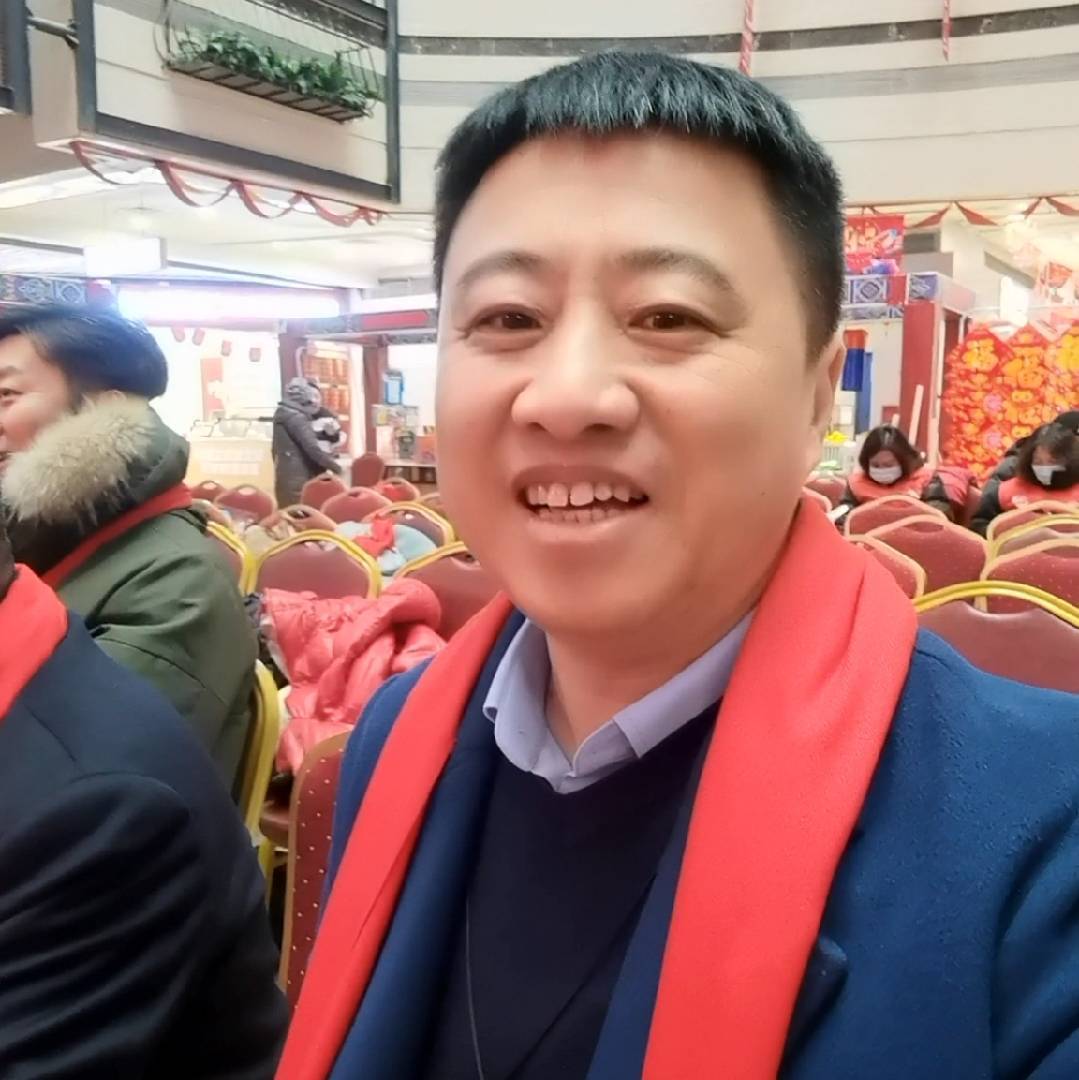 沈阳南塔奥莱城谷先生
