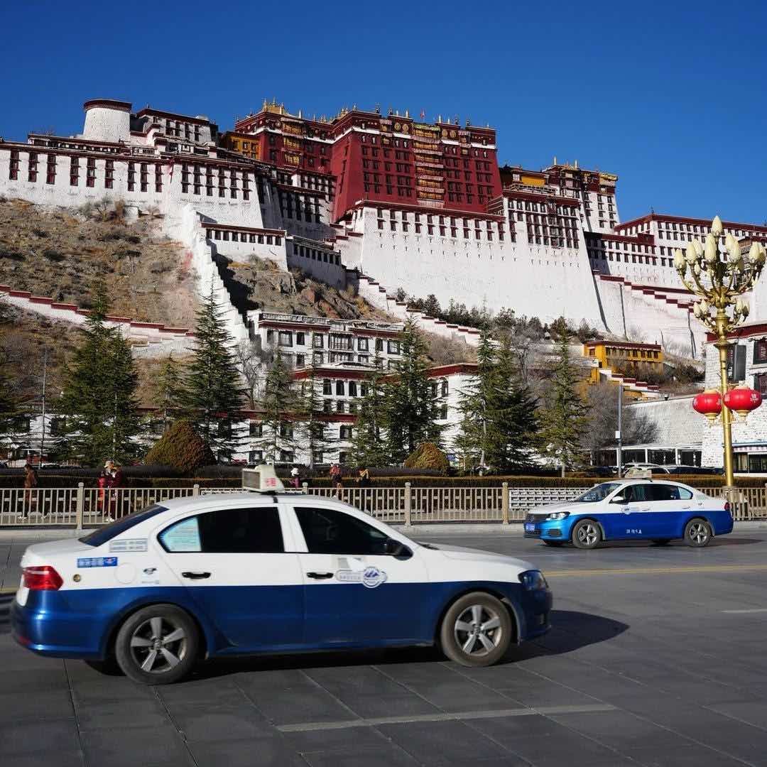 旅行航拍摄影师