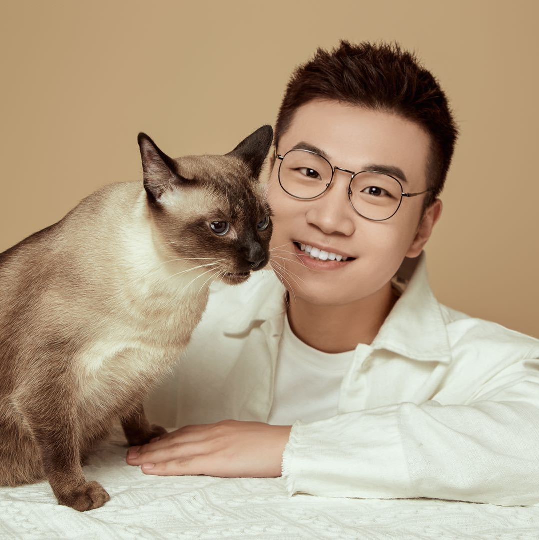 浪浪与猫