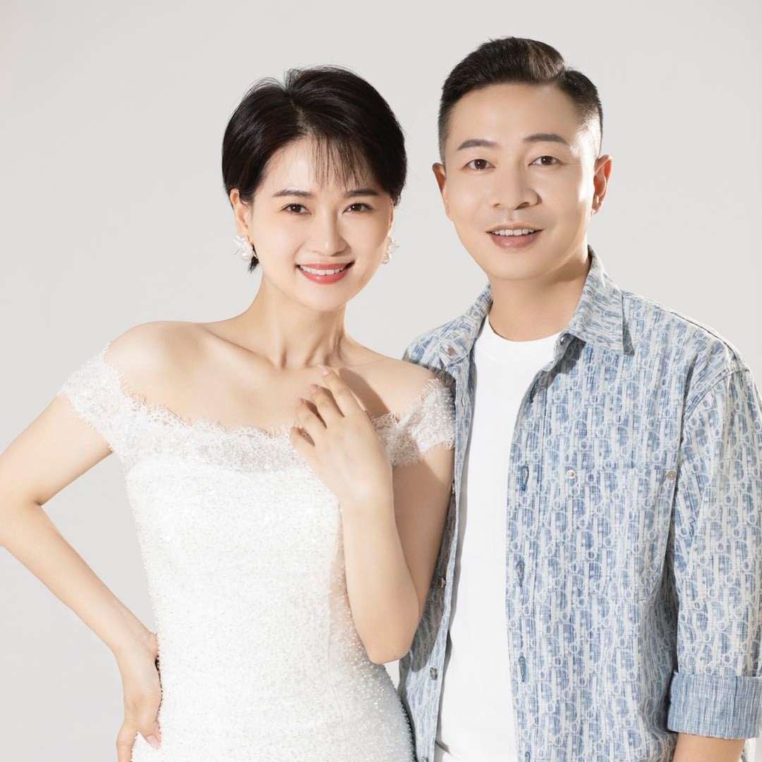 吴百万&&何千万