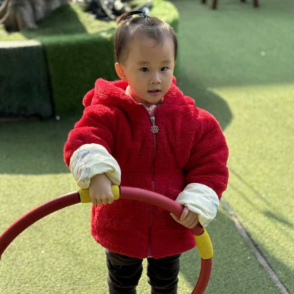 李彬