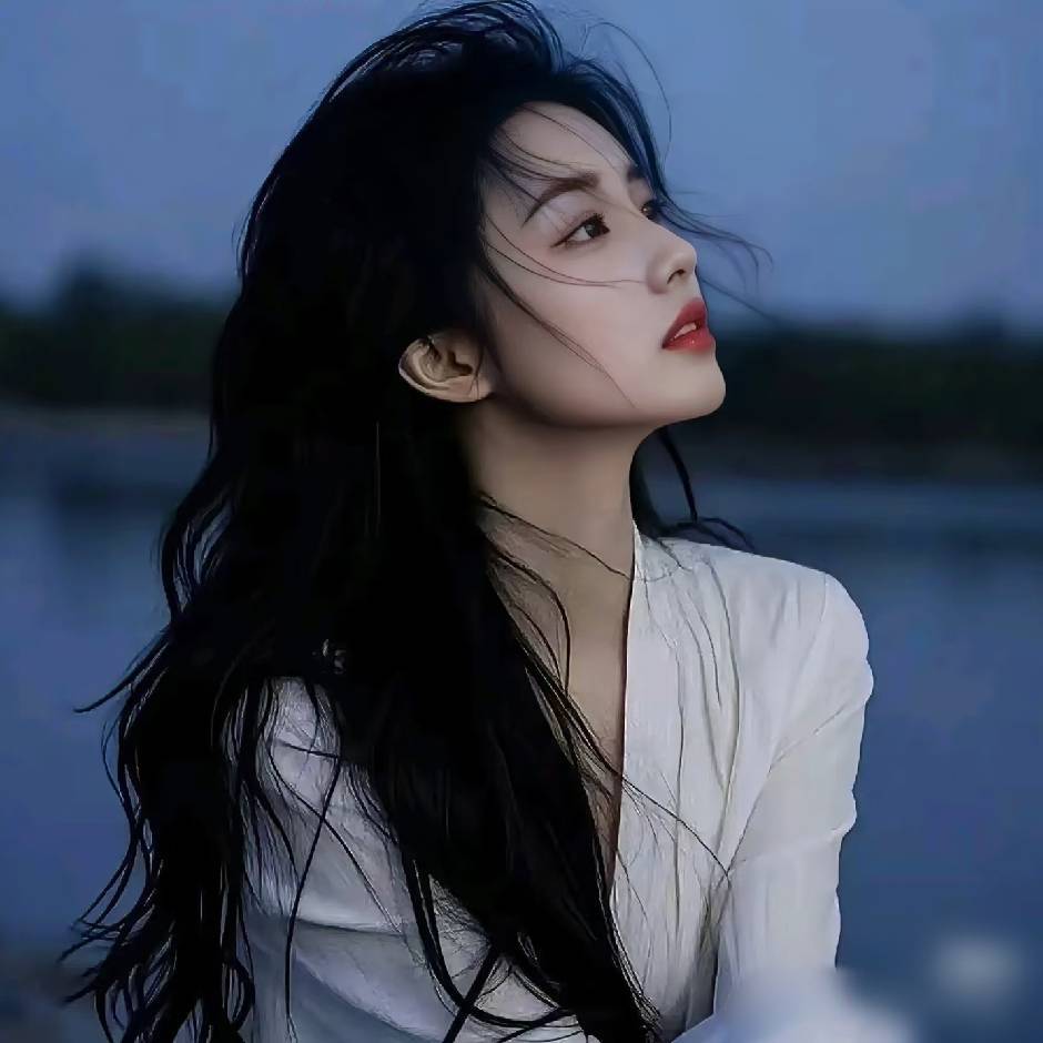 三冬四夏🌹