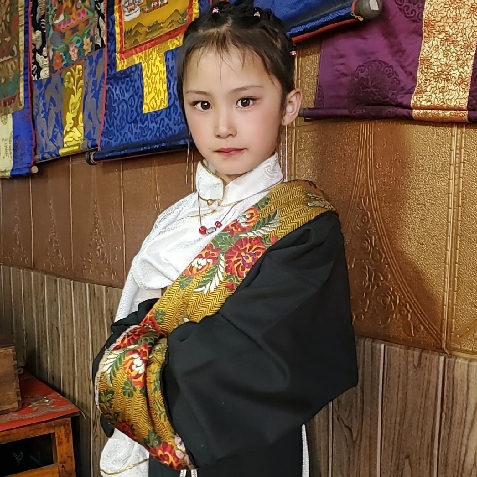 兰 甲吉
