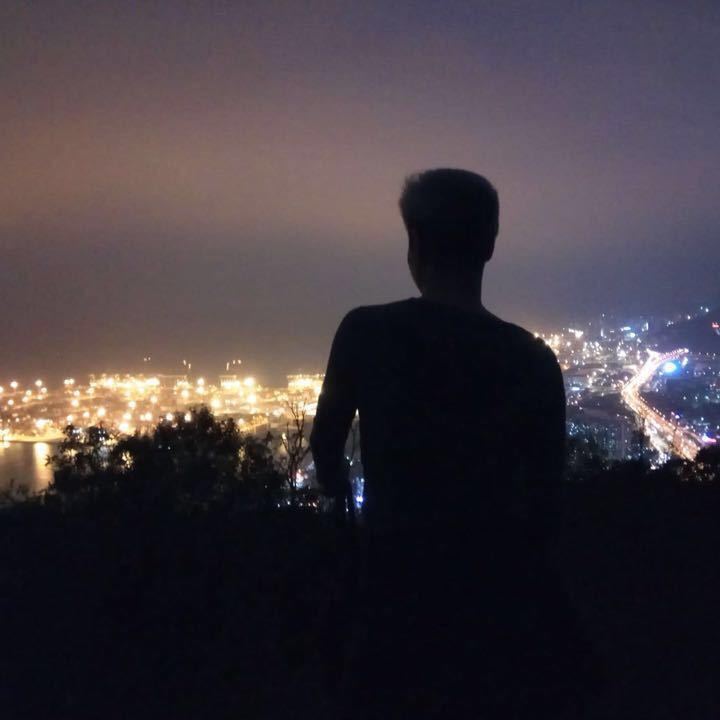 佐华
