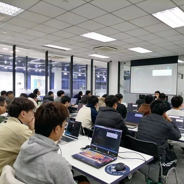 上海深启教育科技有限公司