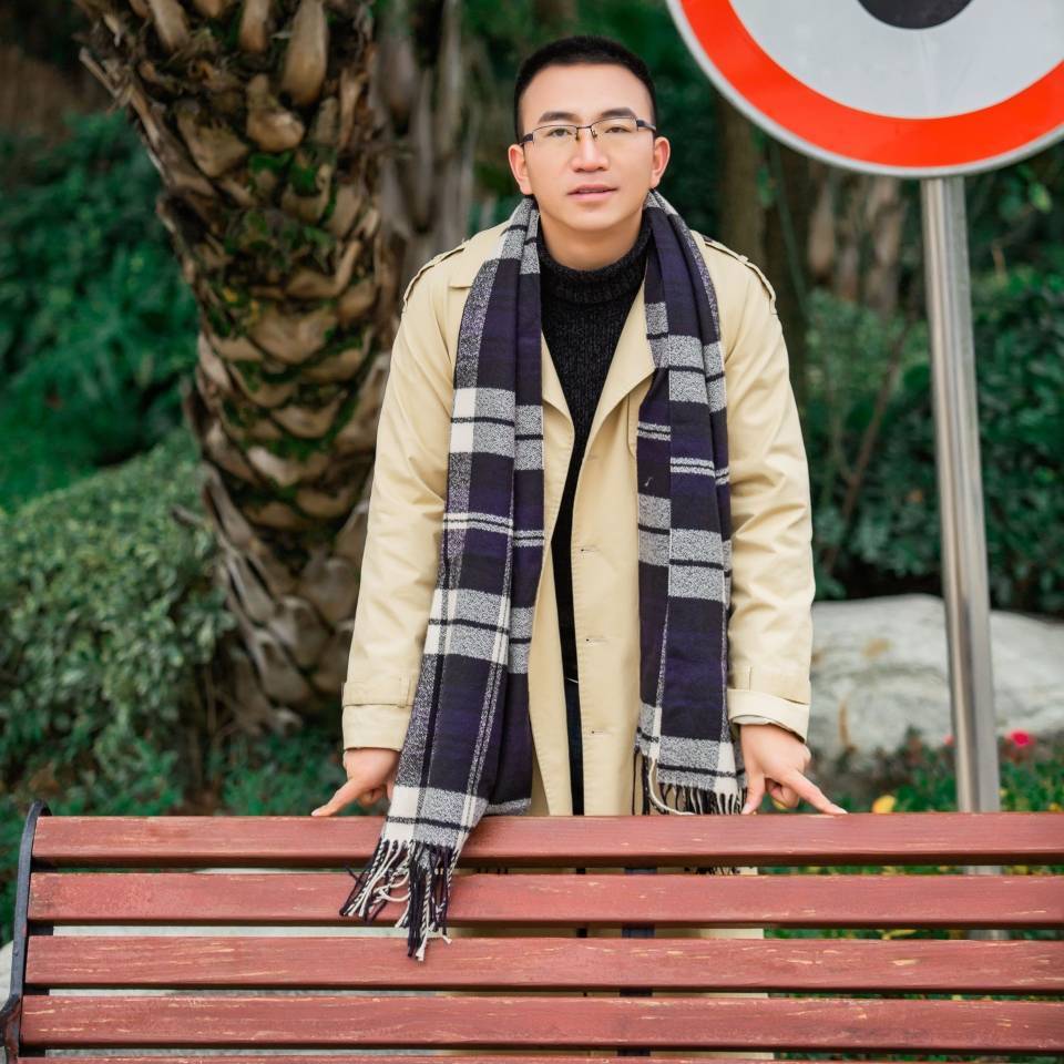 杨保珺（贵州杨亿）