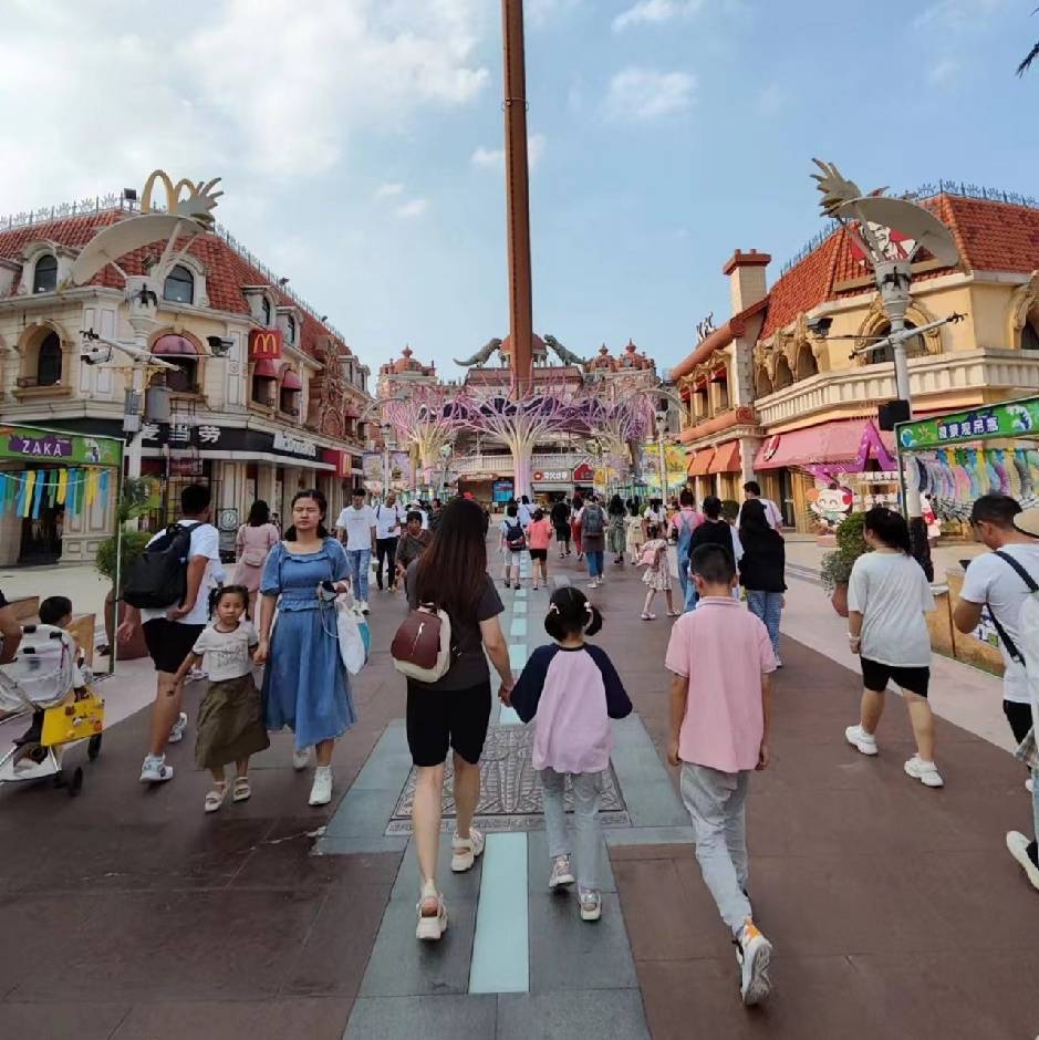 祥云～翊成👧 凌洁