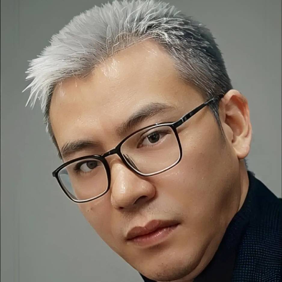枫飘扬