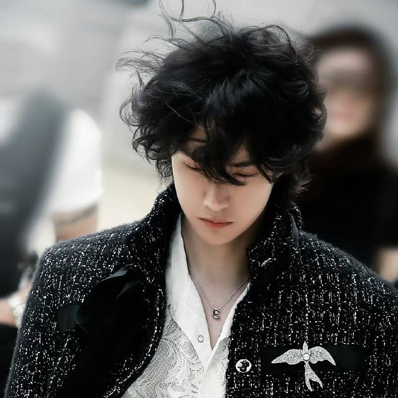 晋艳👻.