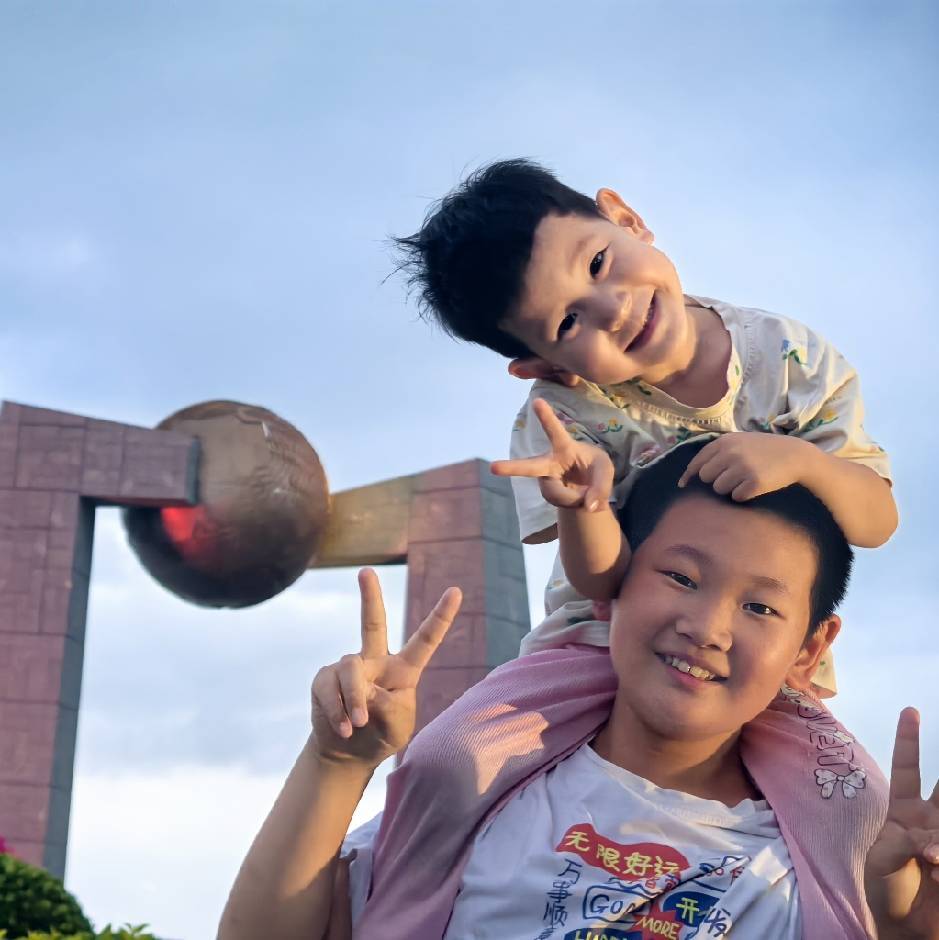 孟小征