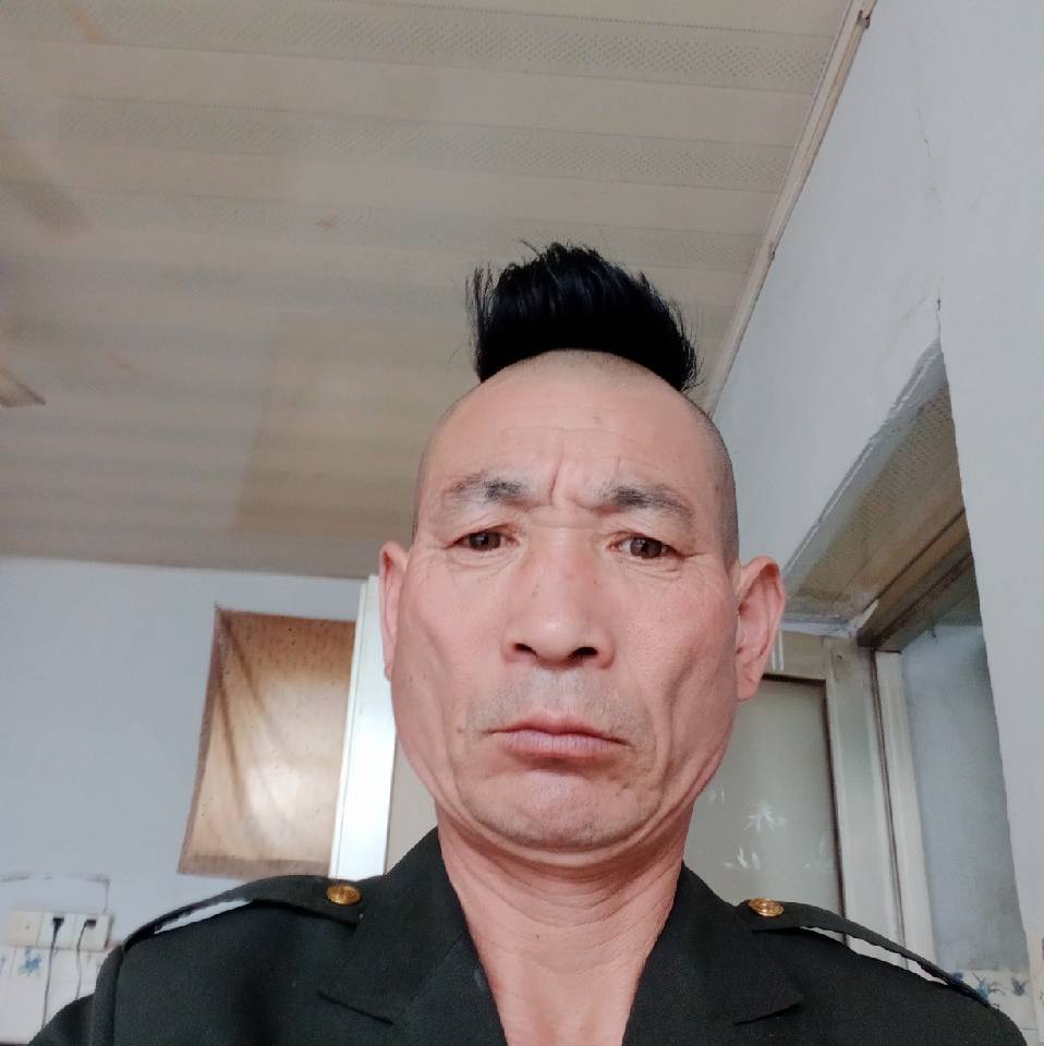 小卫