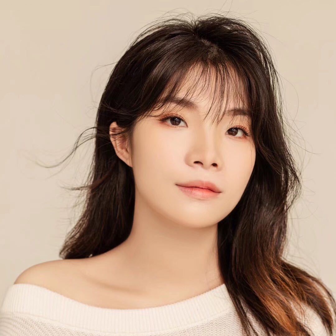 J Rena