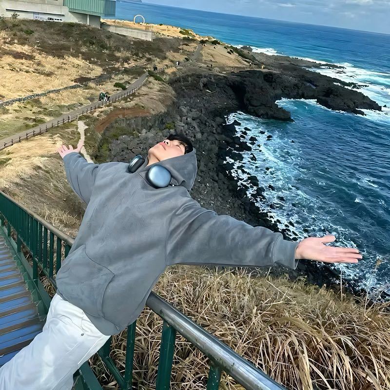 。