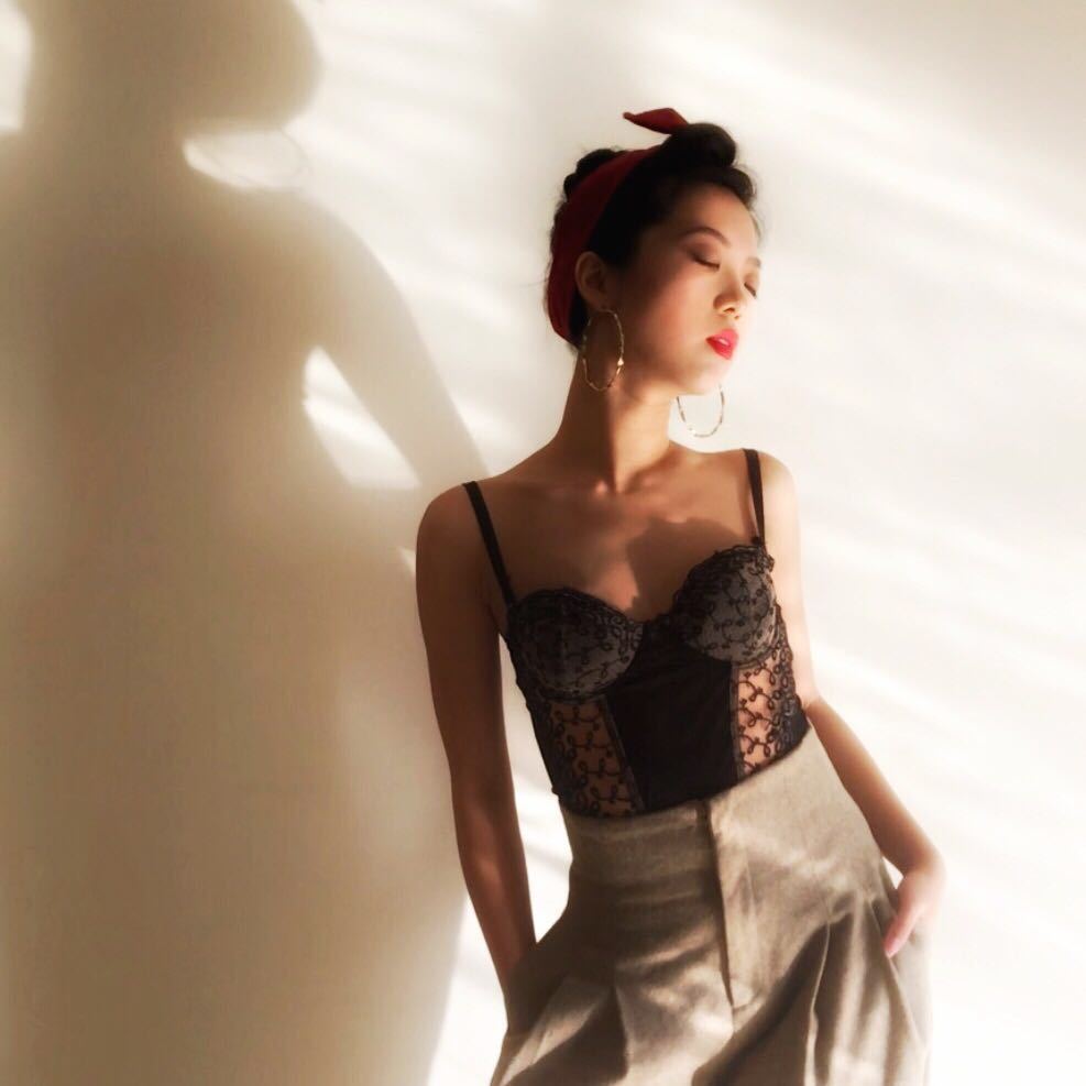 𝓒𝒽ℯ𝓇𝓎𝓁