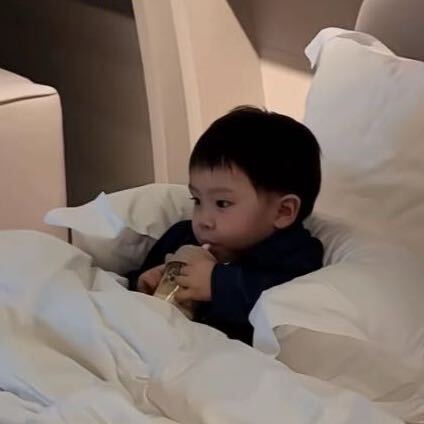 顾朵朵爱喝牛奶