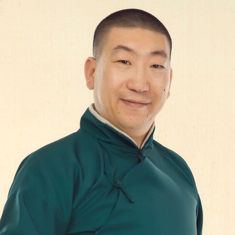 吕鑫