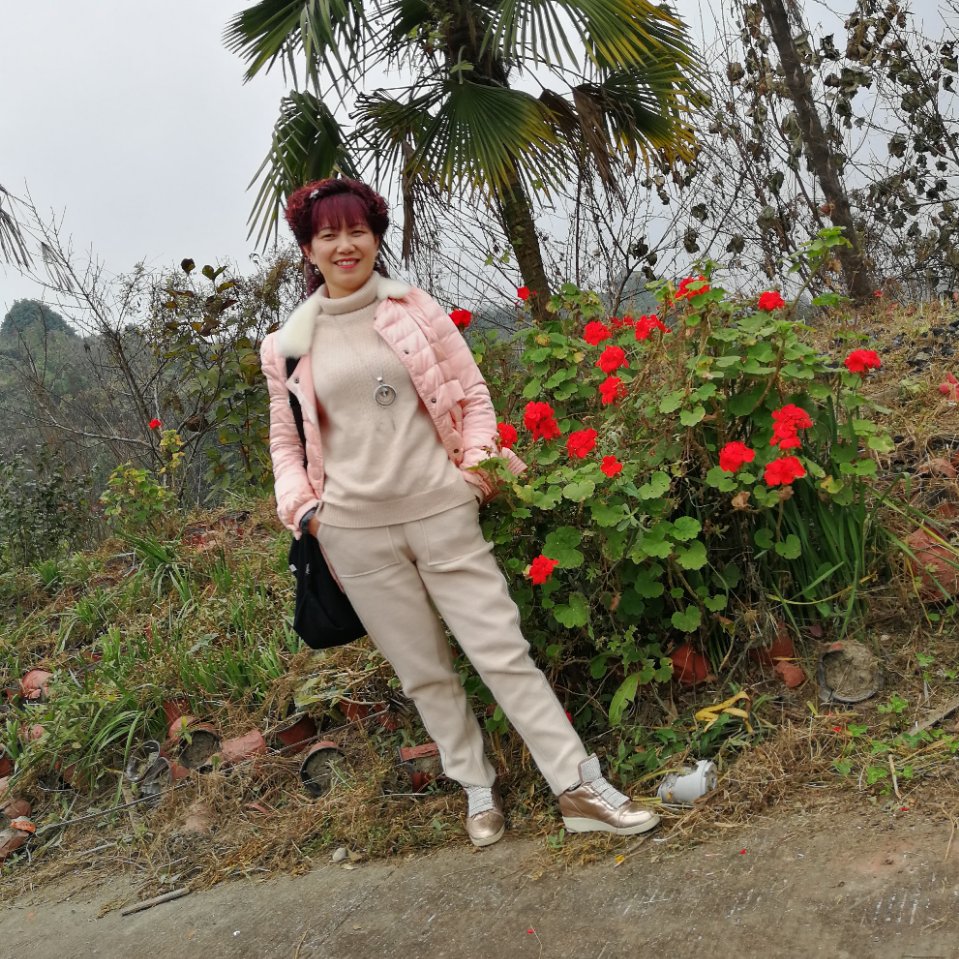 罗友宣，喜洋洋国际家具，宜宾专卖