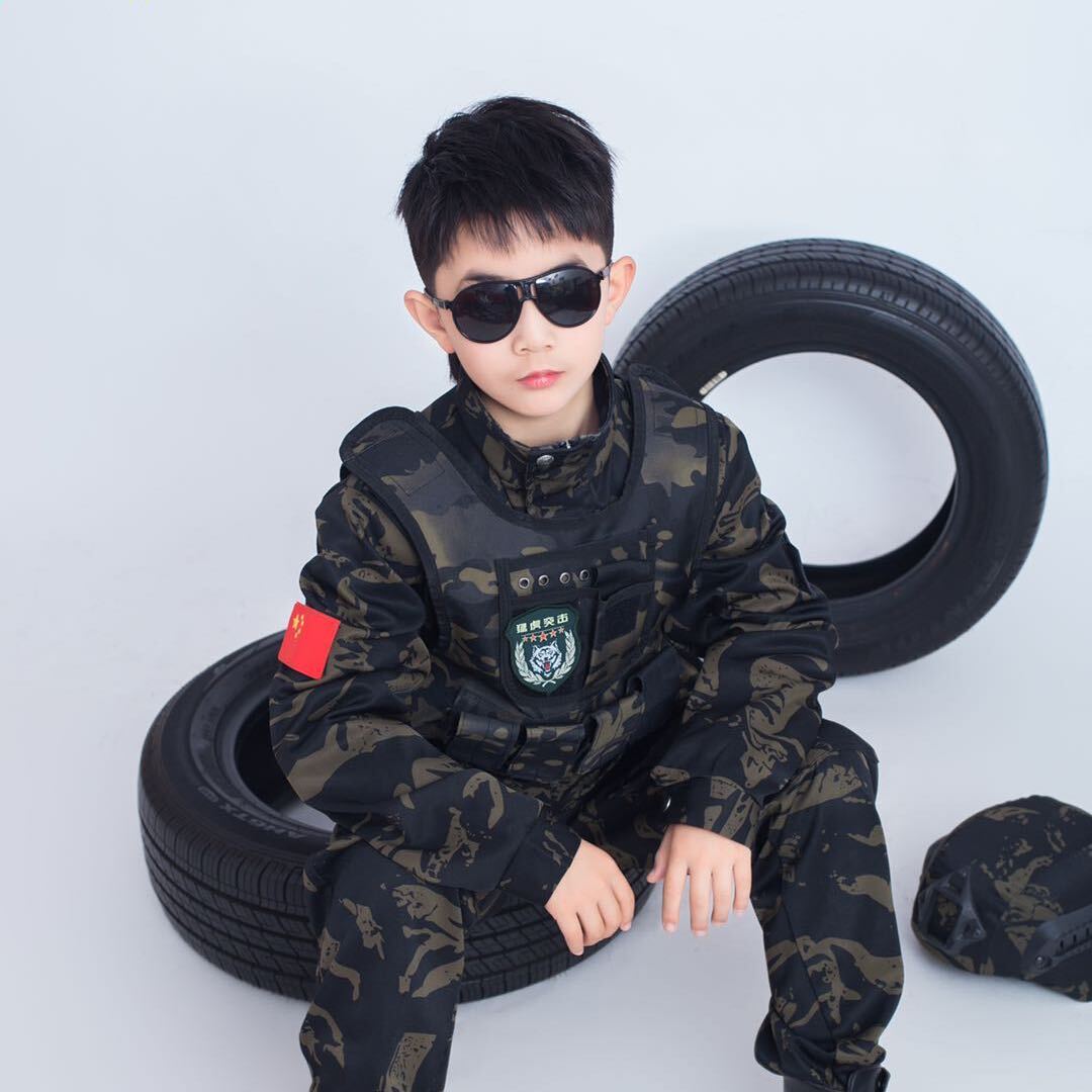 小泥丁的姐姐