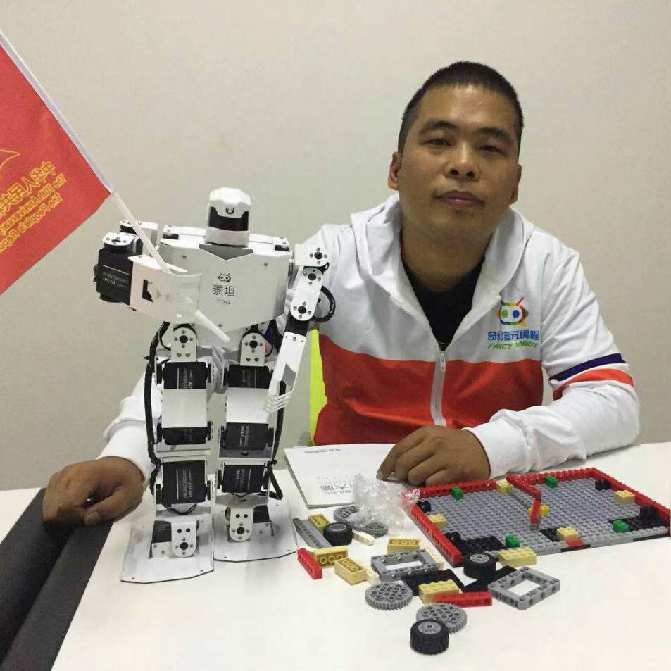 会编程的机器人