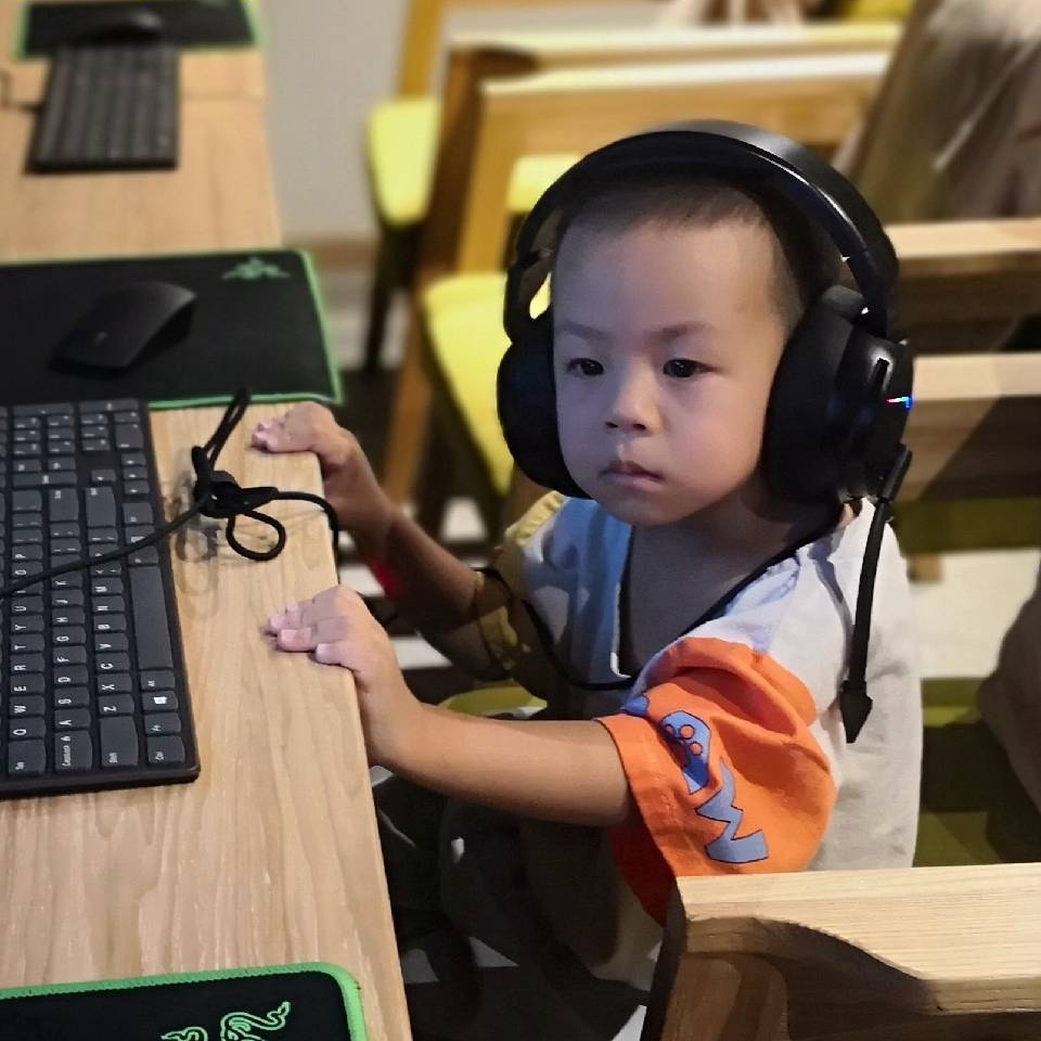 小亮亮