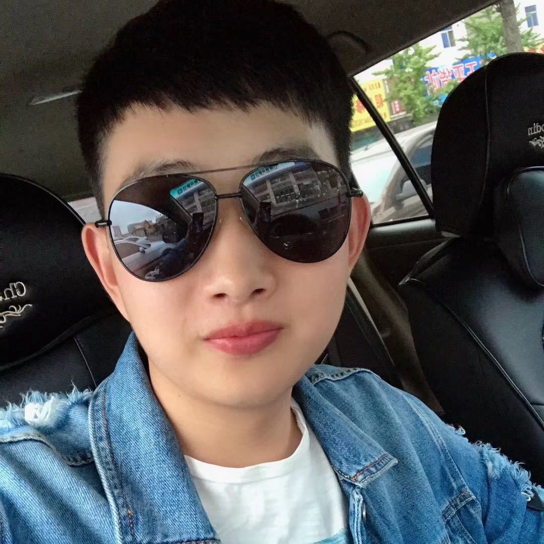 A.佟二堡皮草小浩哥