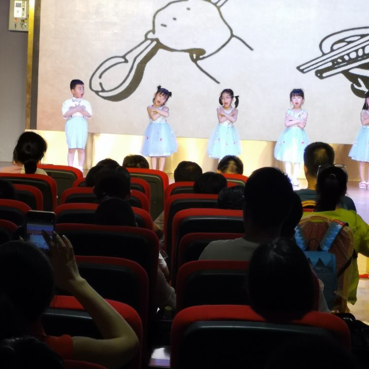 李双霞15974254825