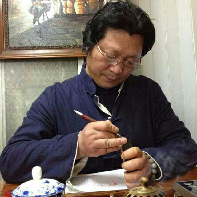 玩趣阁美术-周老师