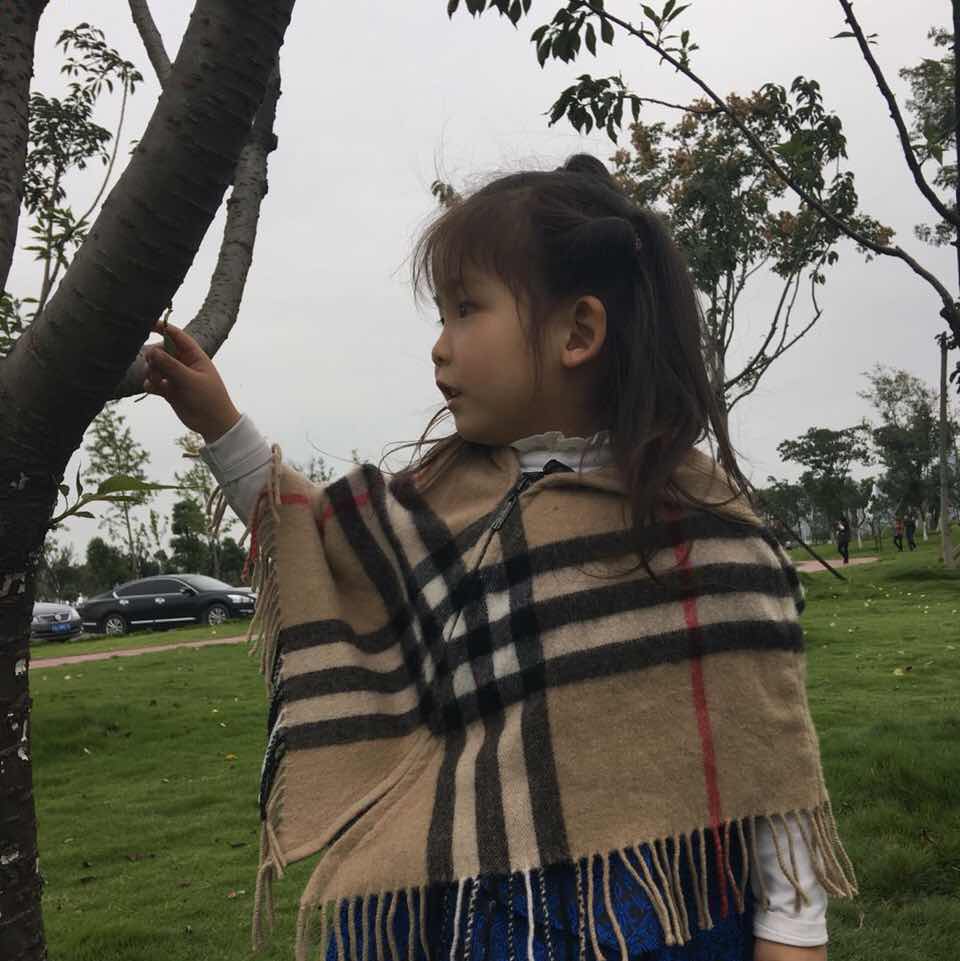 lisa-外贸原单衣服批发