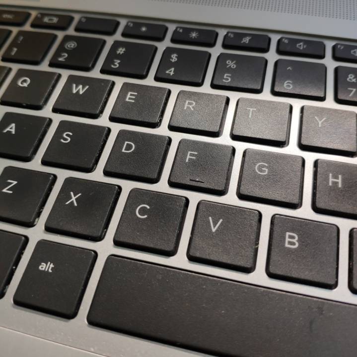 费一悦