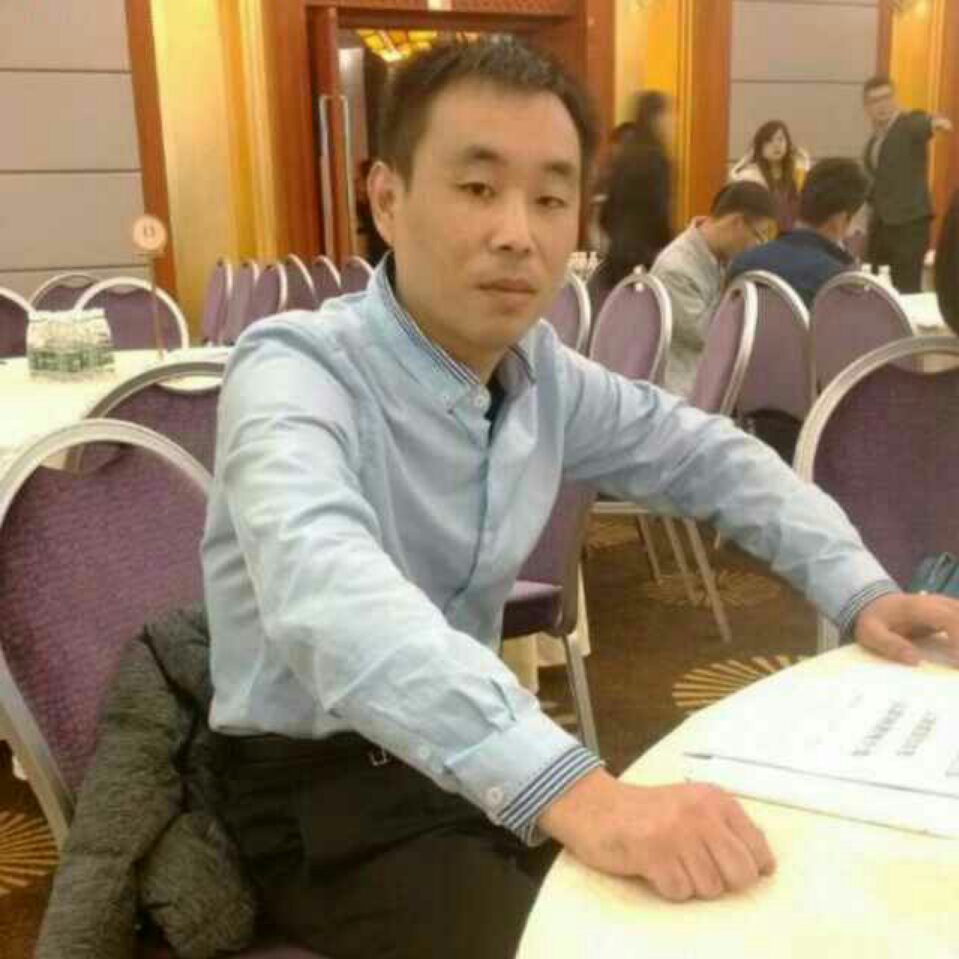 杨伟杰