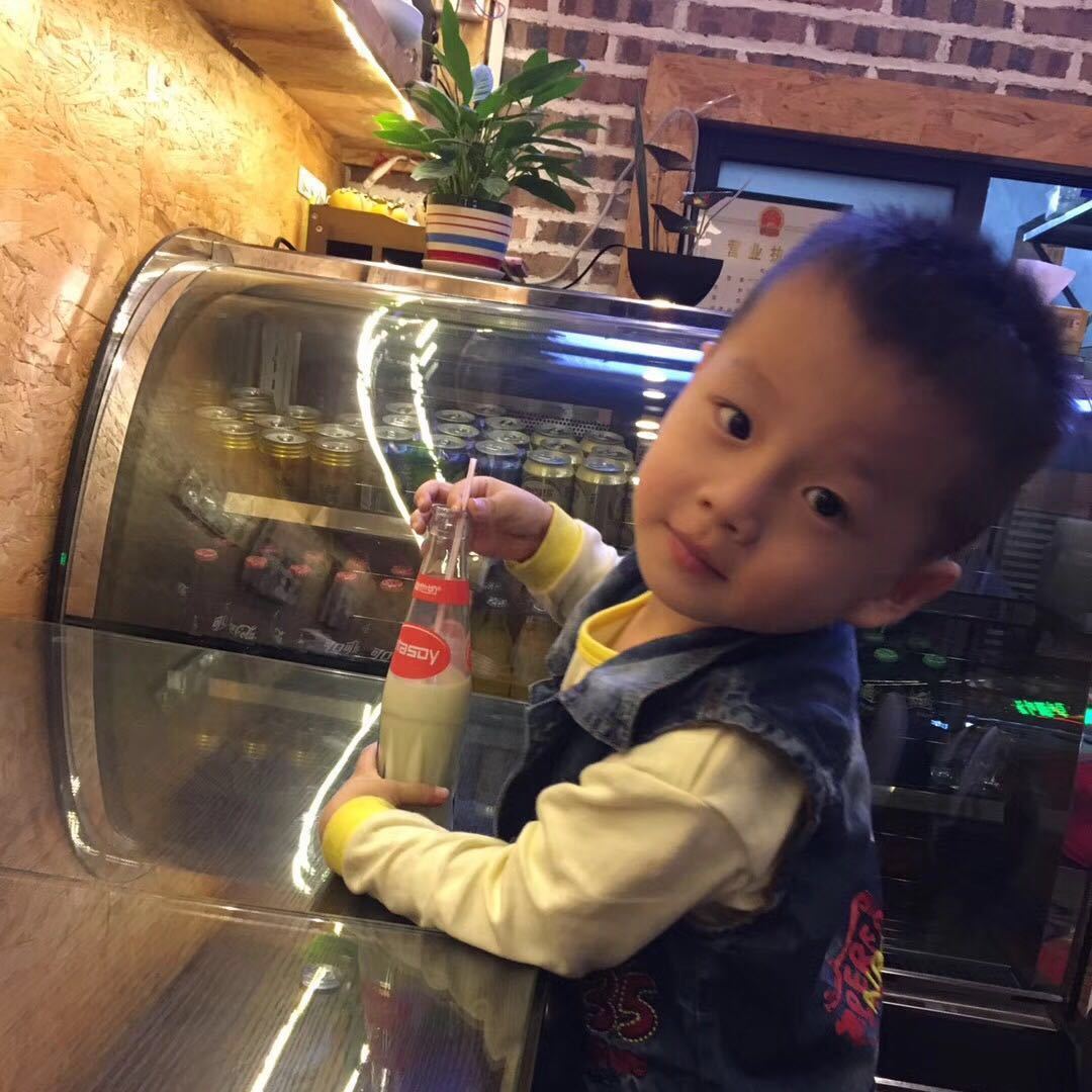 Liu、