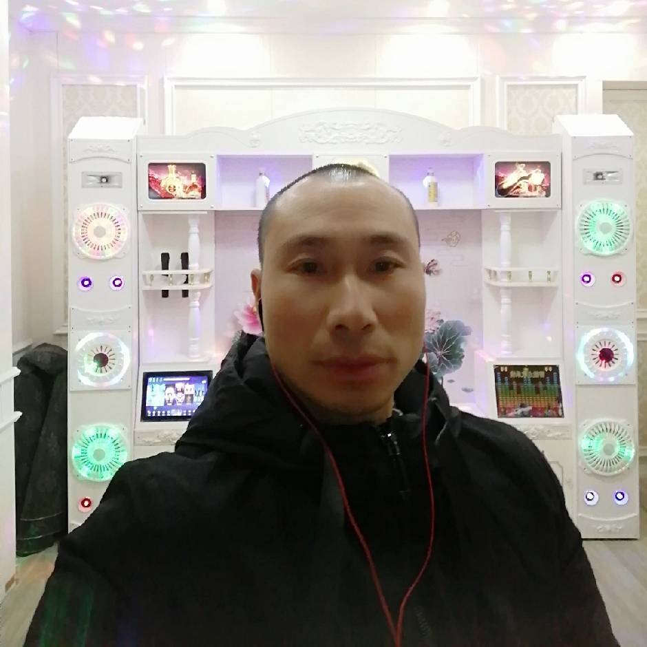 音响电视柜背景墙