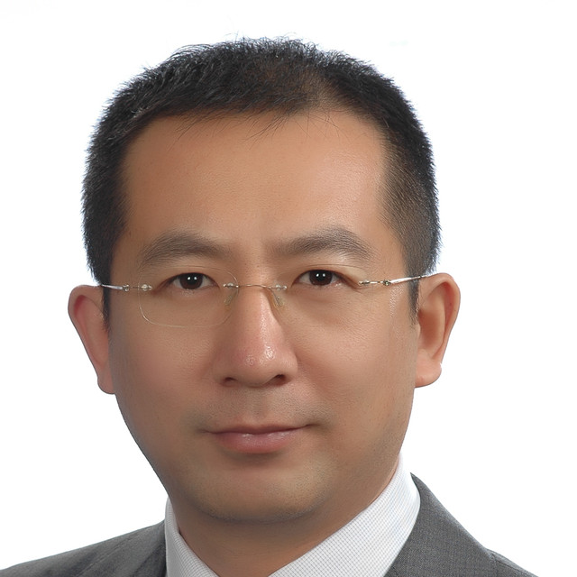 王国强