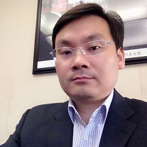 真心英雄