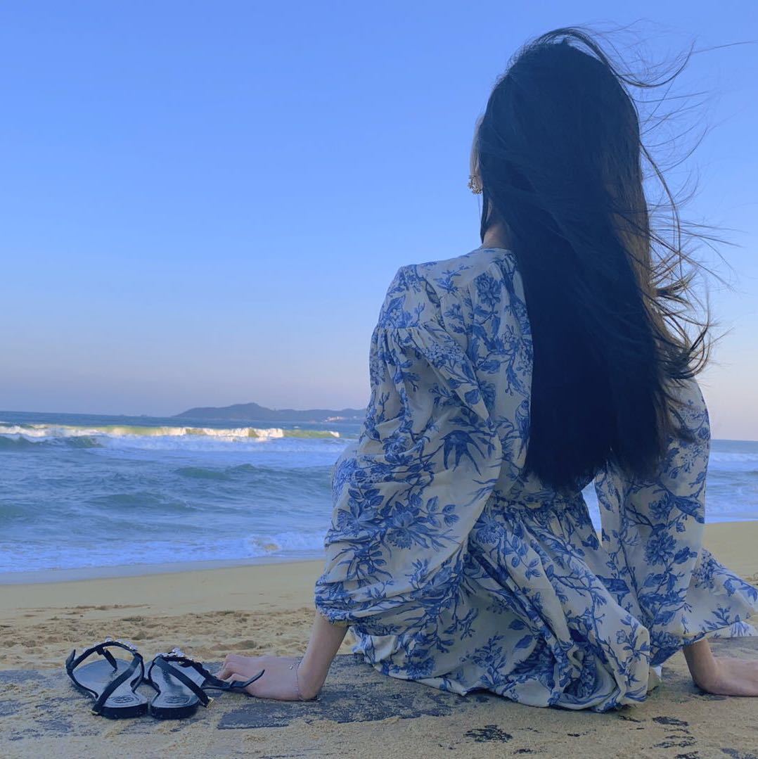 🎵亚麻家的一块好石头🎸