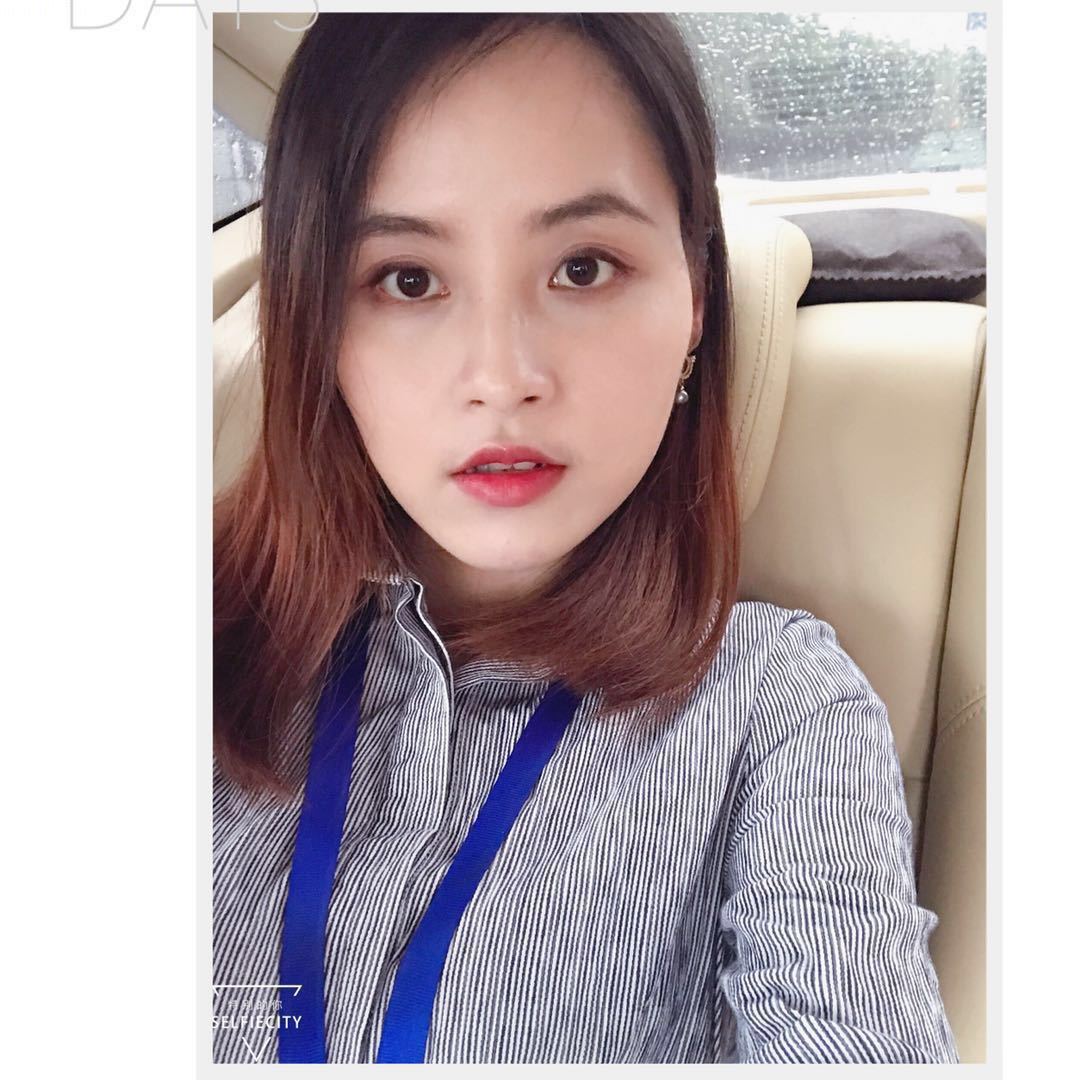 山涧里蹦哒的小鱼飞飞飞