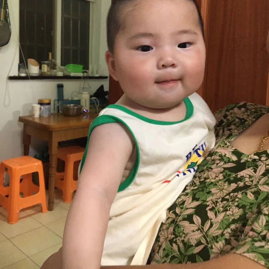 守护嘉晟的小爸爸