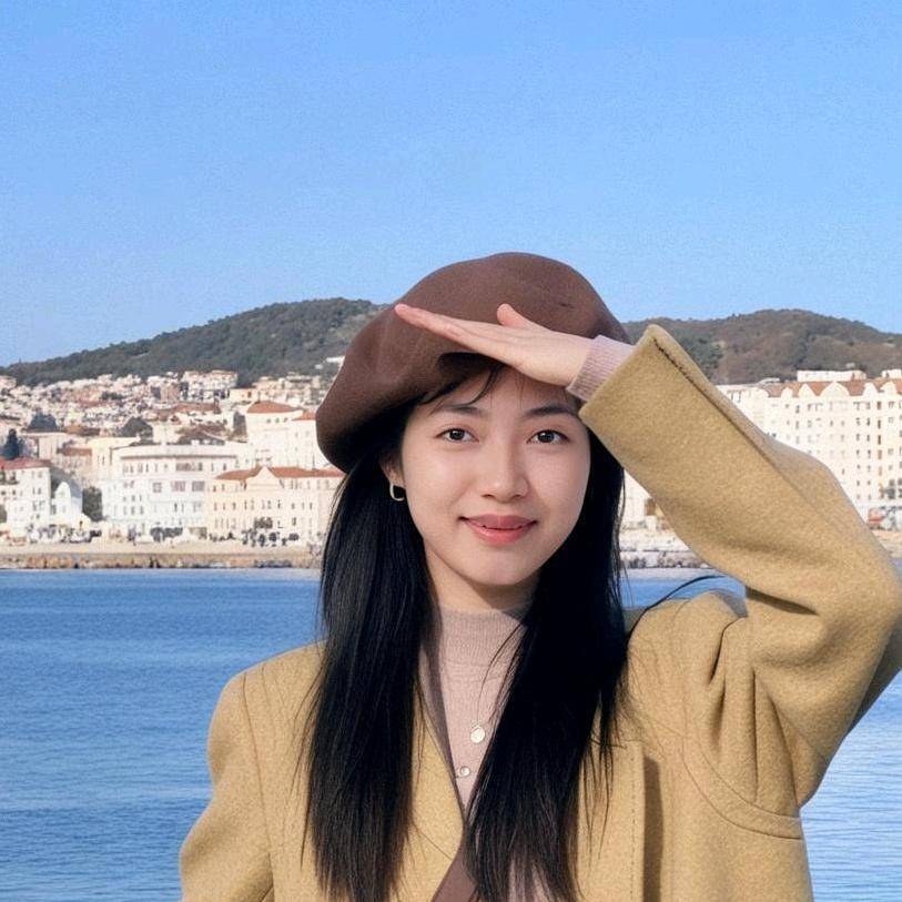 努力工作钟小颖