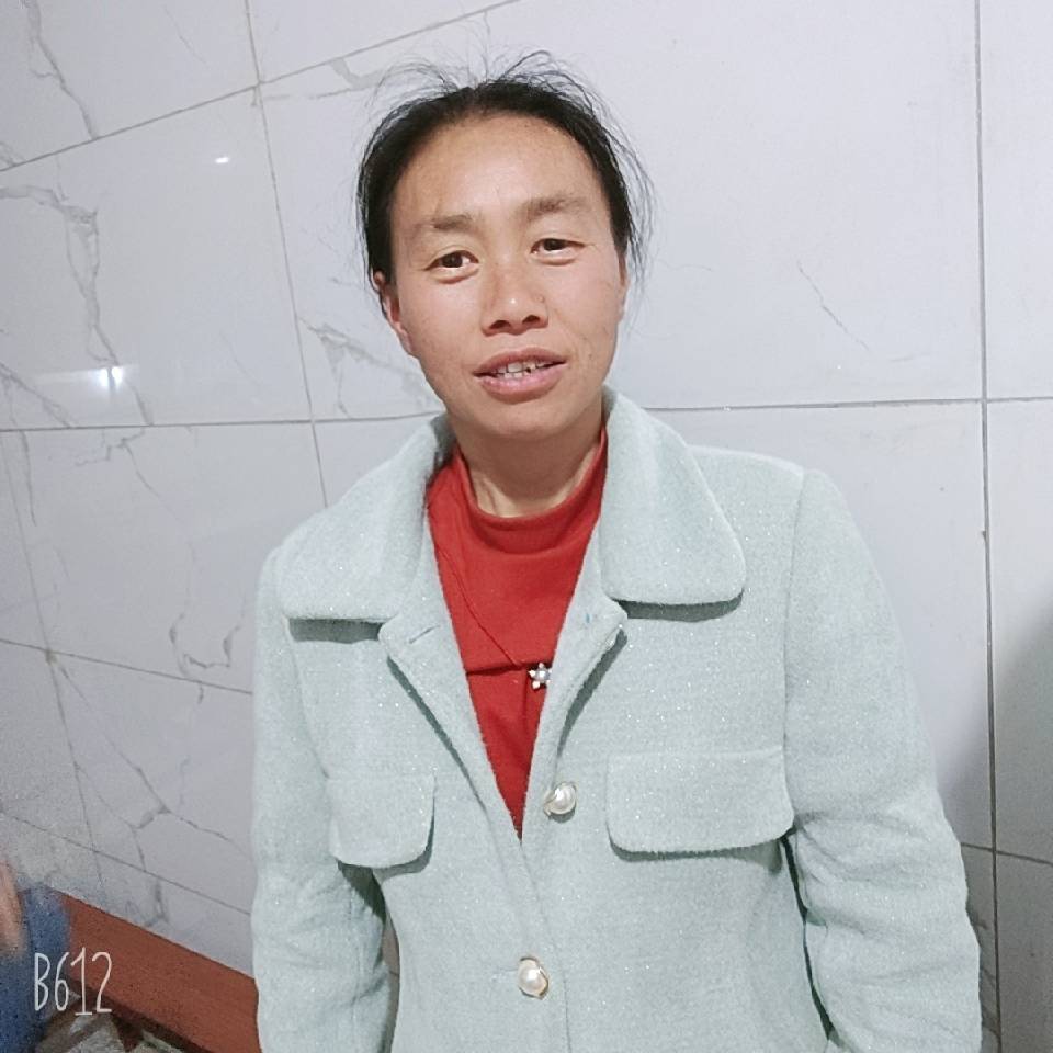 娜芳柏玉