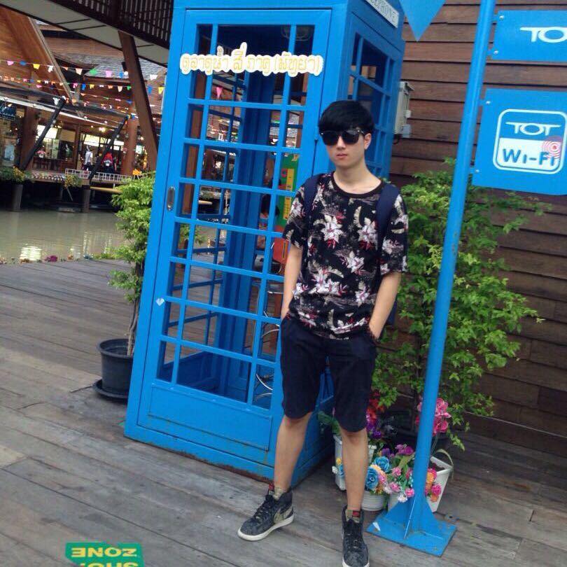 环游天下机票-高先生