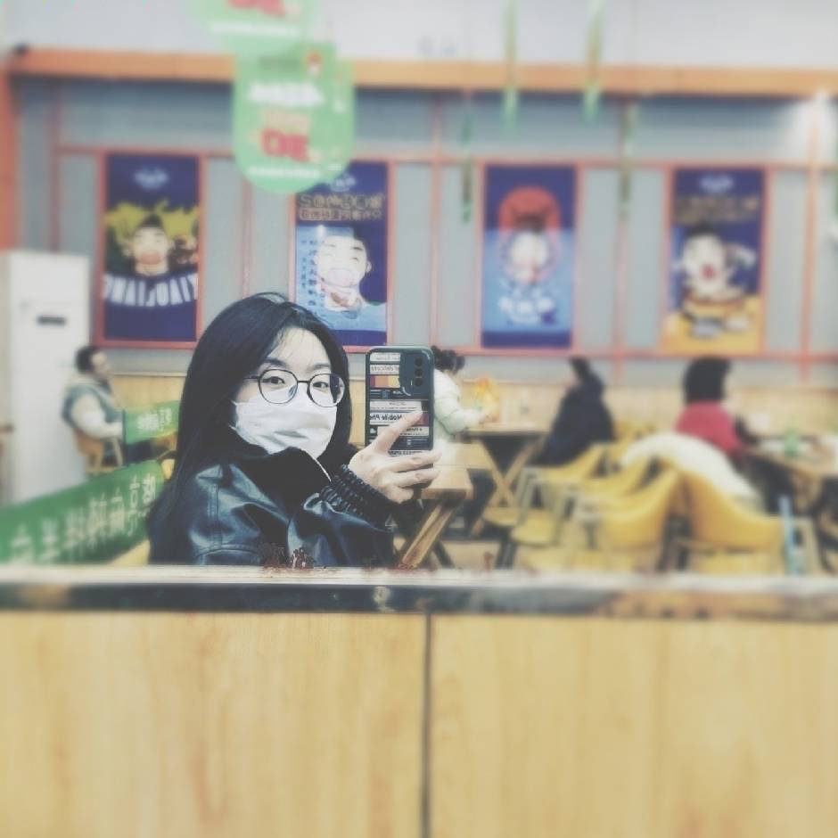 小郑同学