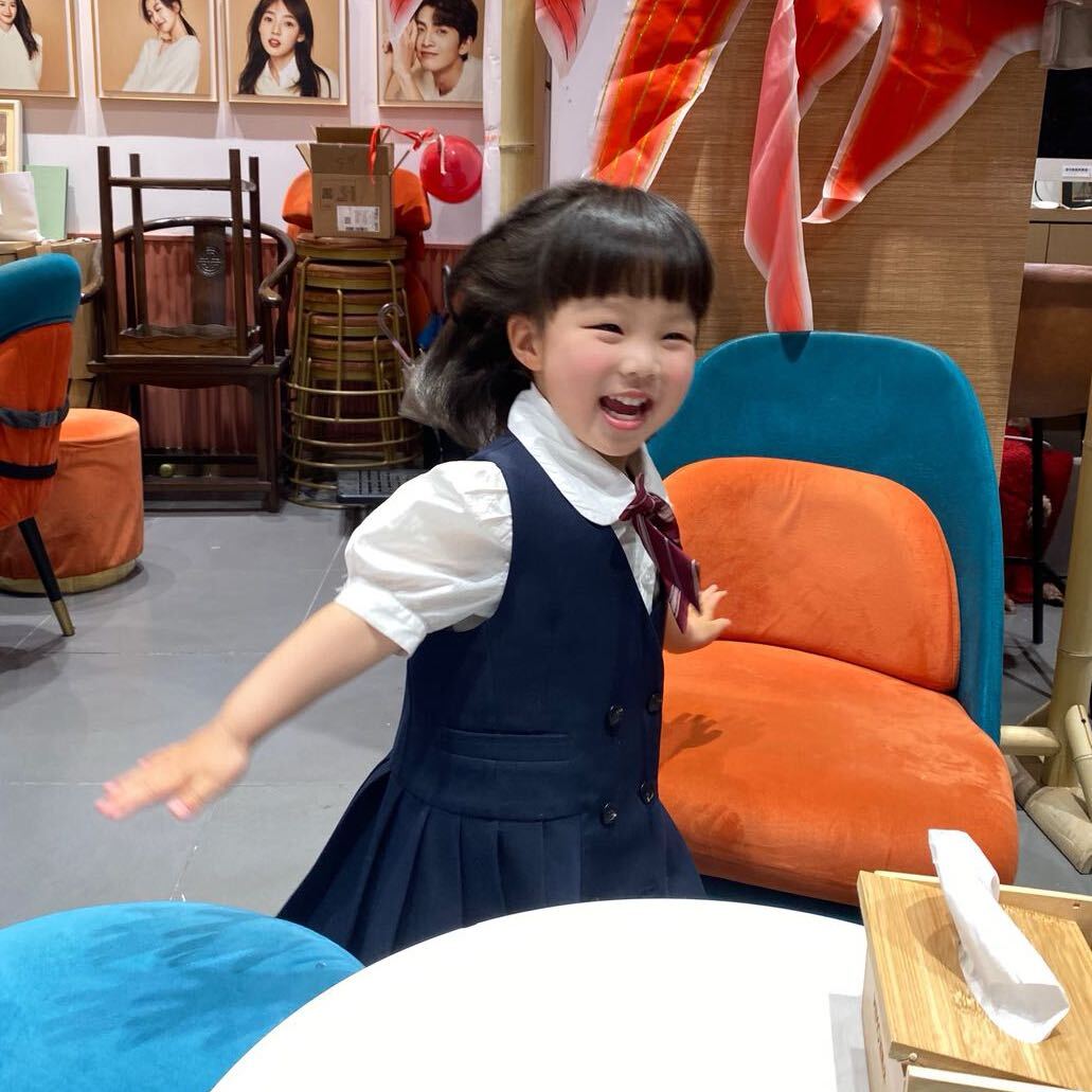 钱小静  🍒